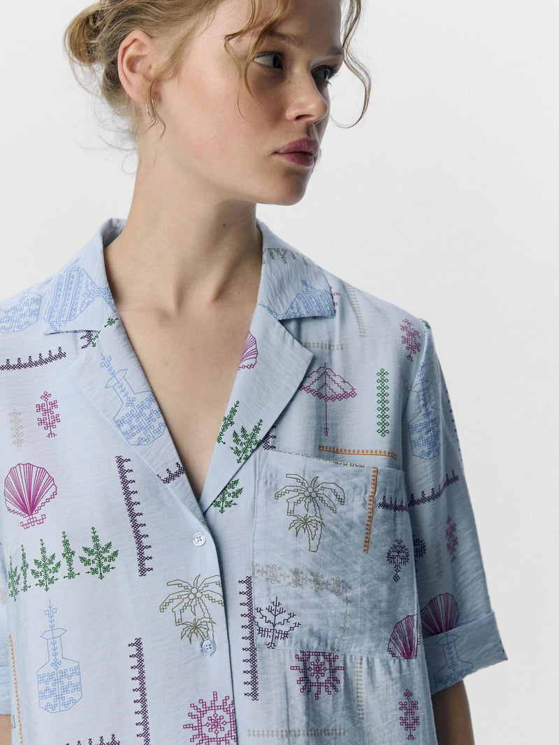 Cropped Printed Blue Shirt