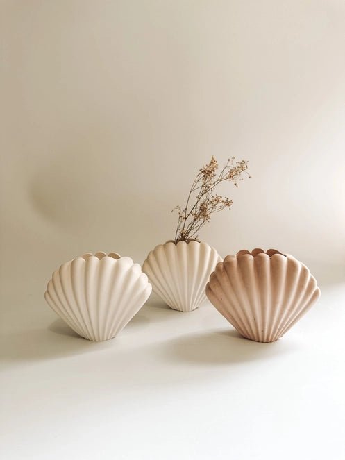 Sea Shell Concrete Vase - Beige