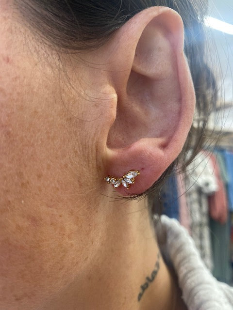 Petal Curve Earring Studs - Gold
