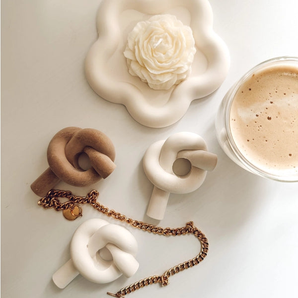 Knot Stone Candlestick Holder - Beige