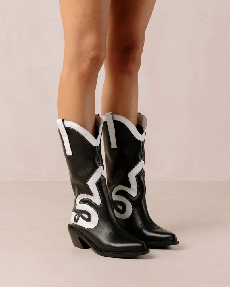 Mount Texas Black & White Leather Boots